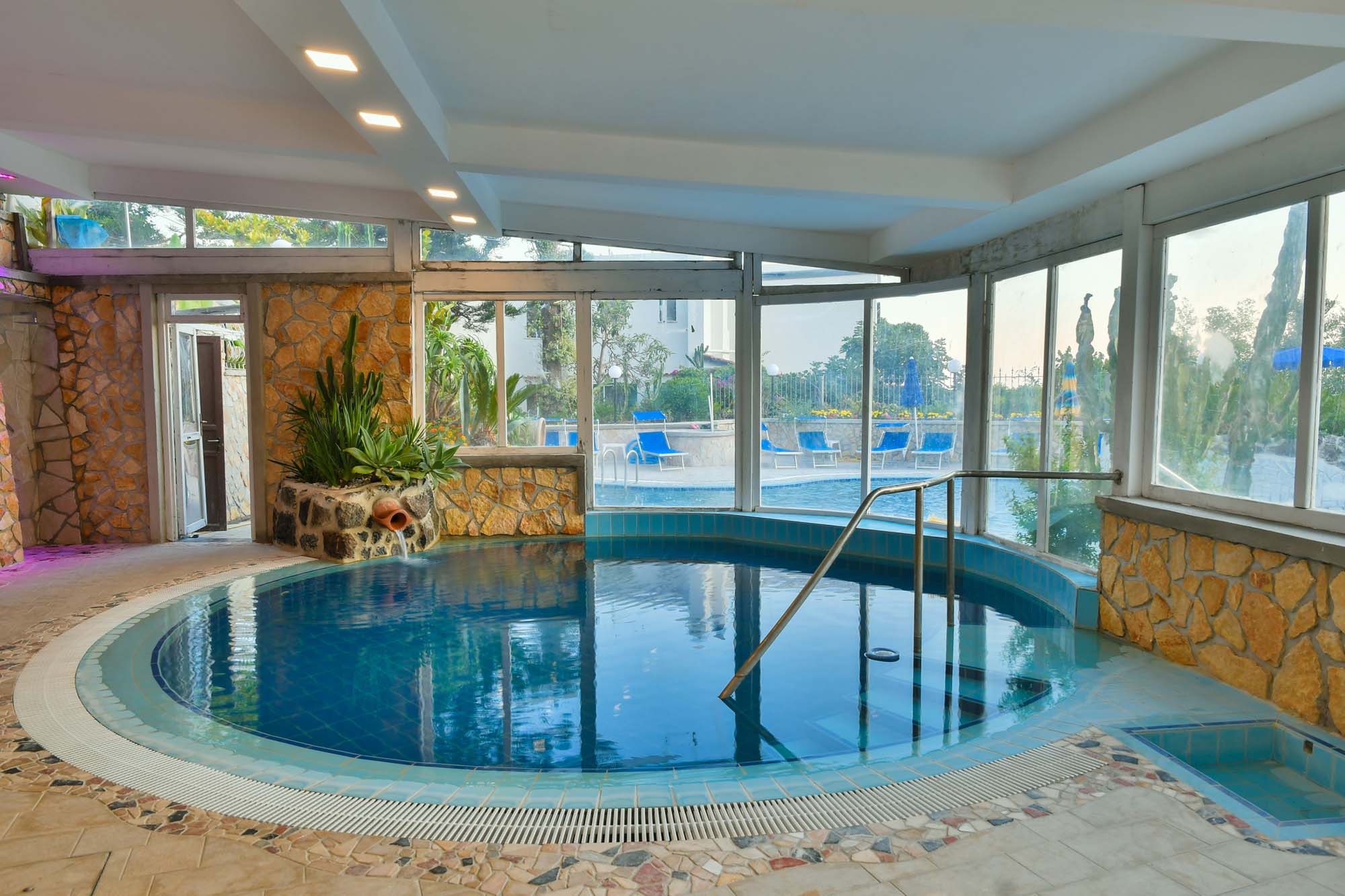 Agosto Lastminute Hotel Saint Raphael Barano d Ischia Terme Vista Mare e Cure Termali